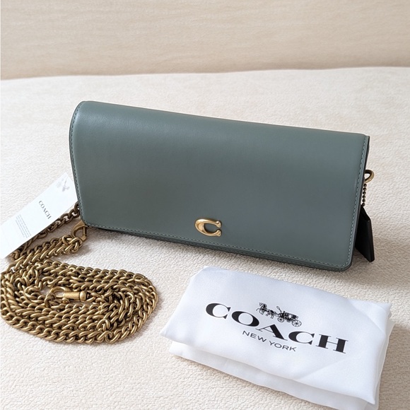 Coach Evie Long Chain Wallet – Sage (Style CW586)